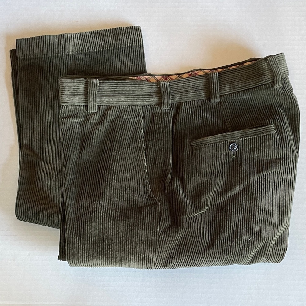 Brooks Bros. Clark Olive Wide Wale Corduroy Pants 34wide / 32long